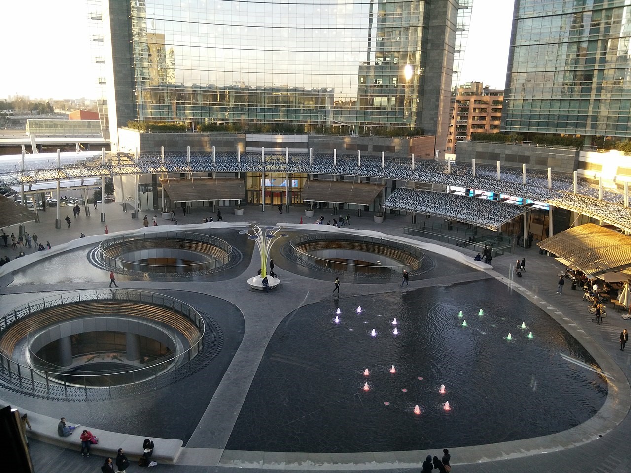 Fontana Gae Aulenti